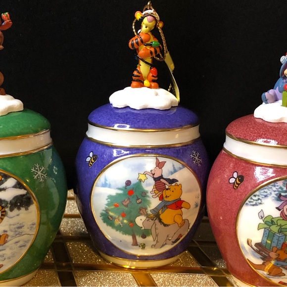 Bradford Editions Disney Winnie The Pooh, "Sounds Of The Season" Bell Ornaments - Picture 3 of 16